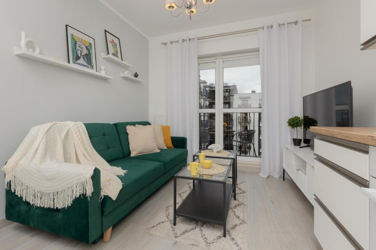 Cozy Apartment With Parking Bakalarska By Noclegi Renters Warschau Exterior foto