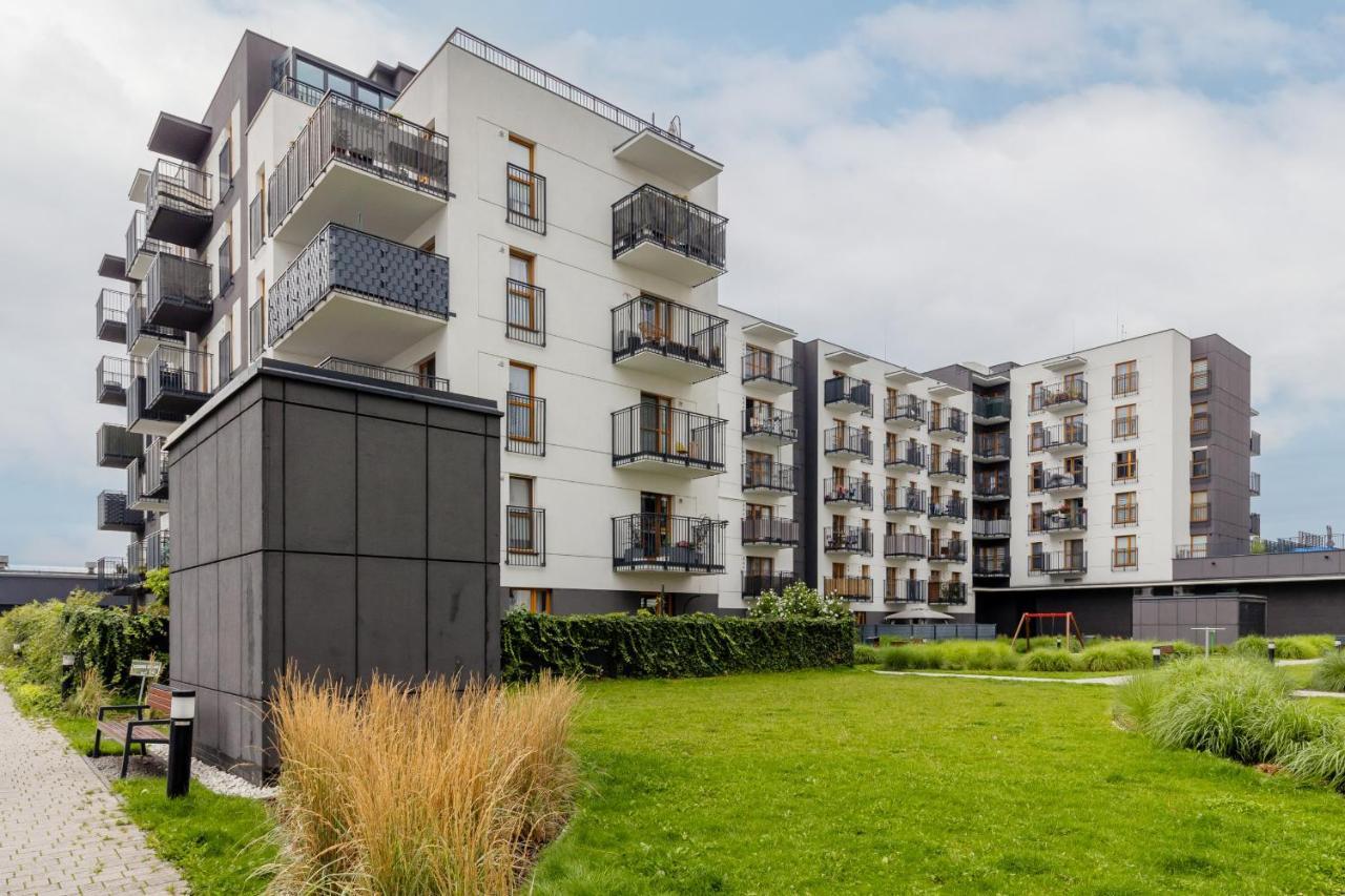 Cozy Apartment With Parking Bakalarska By Noclegi Renters Warschau Exterior foto